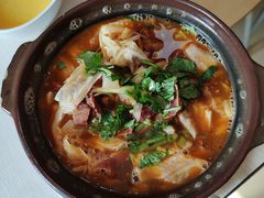 -闫家驴肉老店(华电一校店)