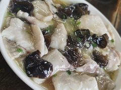 糟溜鱼片-吾介小籠館