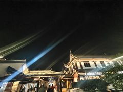 -慈城服务区-停车场