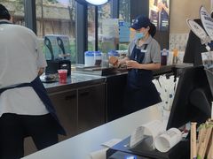 -瑞幸咖啡(德商国际店)