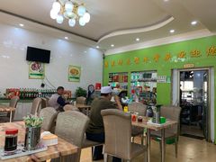 大堂-苏莱特色牛骨滩羊手抓馆(长城东街总店)