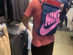 -NIKE上海青浦优选体验店