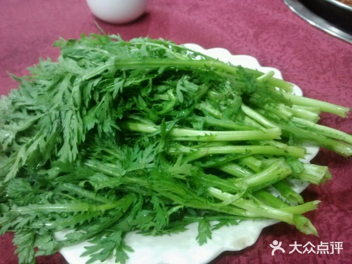 方向火鍋茼蒿圖片