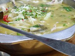 -廖哥泡椒兔(峨眉店)