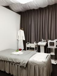 -La Rose·轻奢皮肤管理