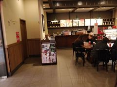 -星巴克臻选(盐城金鹰聚龙湖店)