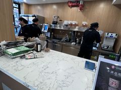 -霸王茶姬(南强街店)