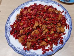 -渝信川菜 · 川味家常菜(财富购物中心店)