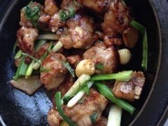 -八府香鸭·啫啫煲(华山路店)