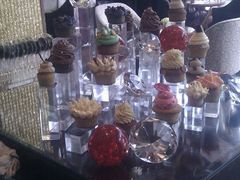 杯中天堂-西点坊(浦东香格里拉店)