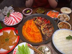 -萍姐火锅·公路夜市(武汉首店)