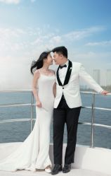 -雪中彩影婚纱摄影·微光艺术中心