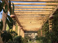 -陕西华浮宫酒店(未央湖公园店)