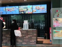 -肯德基(春申店)