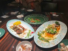 -粤·向群饭店(麓景路店)