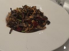 -新丁香海鲜酒店(银海商贸城店)