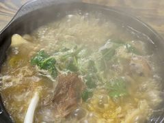 酸菜脊骨-砂锅酱骨