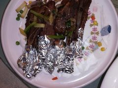 -东豪园林海鲜酒家(南港路辅路店)