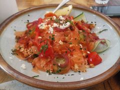 三文鱼沙拉-RAC BAR(安福路店)