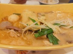-谭仔米线(皇庭广场店)