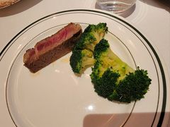 -Wolfgang’s Steakhouse 沃夫冈牛排馆(上海白玉兰广场店)