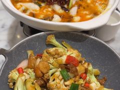 -小菜园新徽菜(宜兴八佰伴店)