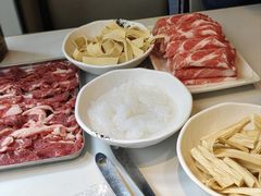 -德林酸菜鱼火锅(南丹店)