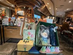 -星巴克臻选(深圳金光华店)