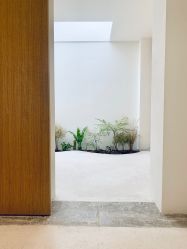 -LaMousse婚纱买手店