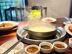 白贝下火锅-大良毋米粥(锦龙路总店)