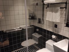 -一间森林酒店(上海人民广场店)