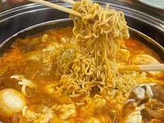 -三清洞摩西韩式年糕火锅(威高广场店)