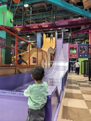 -欧酷世界动力星球(王府井奥莱UP TOWN店)