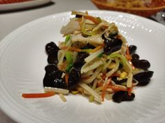 -绿杨春·淮扬宴(庐山路店)