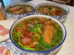 -镇南锅盖面馆(解放路店)