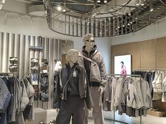 -adidas(滔搏朝阳大悦城店)