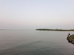 -南汇新城海滩