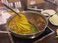 -呷哺呷哺(世贸.工三店)