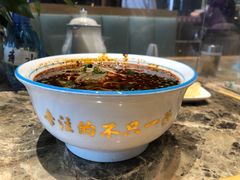 -京穆兰兰州牛肉面·清真(中川机场店)