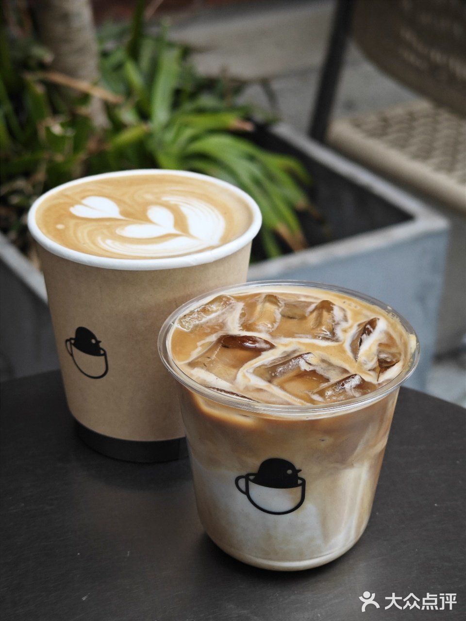 周一的咖啡☕喝上了，真香！[点赞][点赞][点赞]