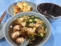 -天天锅贴王(迎凤街店)