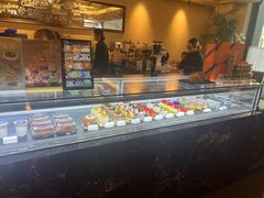 -玲婧胡同·生日蛋糕·餐厅(嘉里城店)
