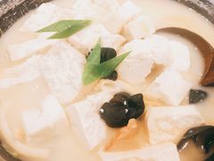 -吃饭皇帝大土家民族菜(正大广场店)