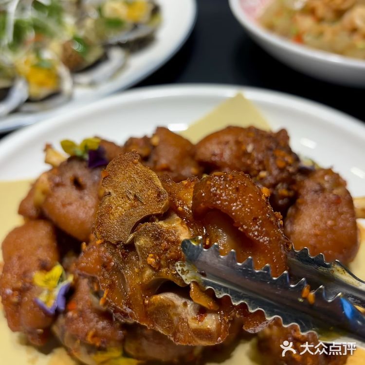 青岛海鲜脑袋给我冲胶南这家海鲜🦞餐厅！