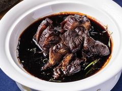 招牌焦糖黑叉烧-维园悦谱·海派家常菜(乌鲁木齐南路店)