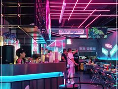 -燥次·烧烤酒场(万象城店)