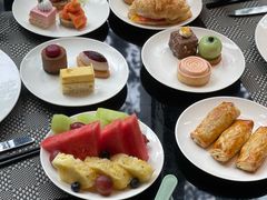 -筠咖啡西餐厅(上海国展宝龙丽筠酒店)