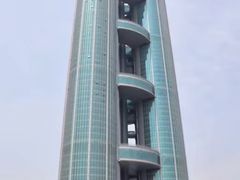 -华西龙希国际大酒店旅游观光景区