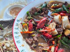 -鲁南仔·滕州炒鸡(经三路店)