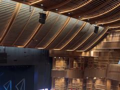 -交通银行前滩31演艺中心